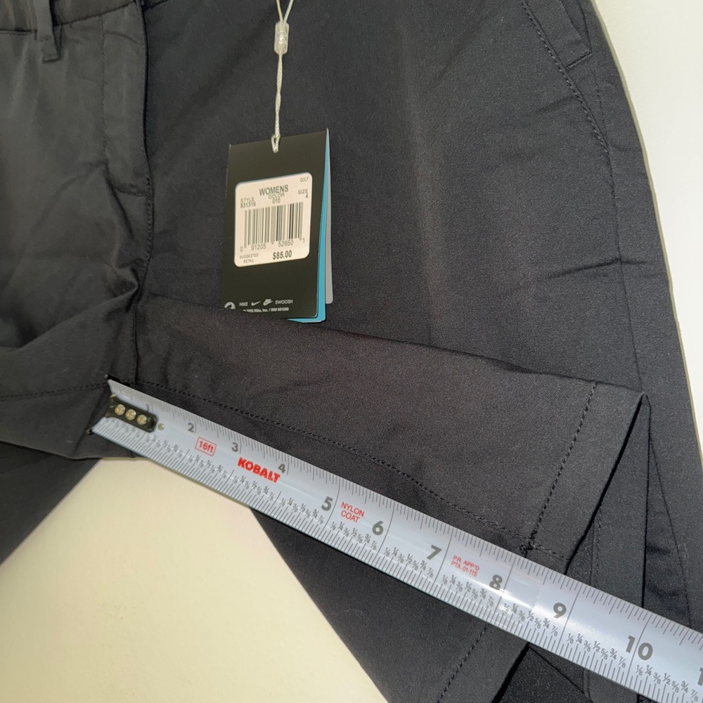 Nike Golf Dri Fit Black‎ Bermuda Shorts Stay Cool Performance Size 4 - Picture 10 of 13